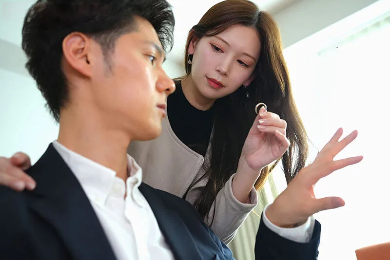 Người vợ đi đi giã ngoại, gã chồng ở nhà bị nhỏ em bà xã gạ xoạc không trượt phát nào